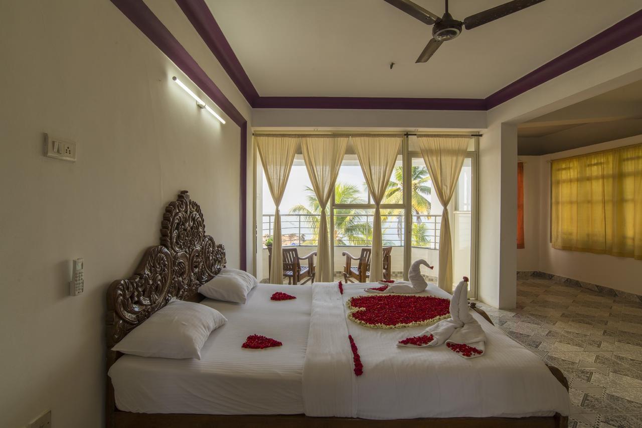 Surya Beach Resort Kovalam Luaran gambar