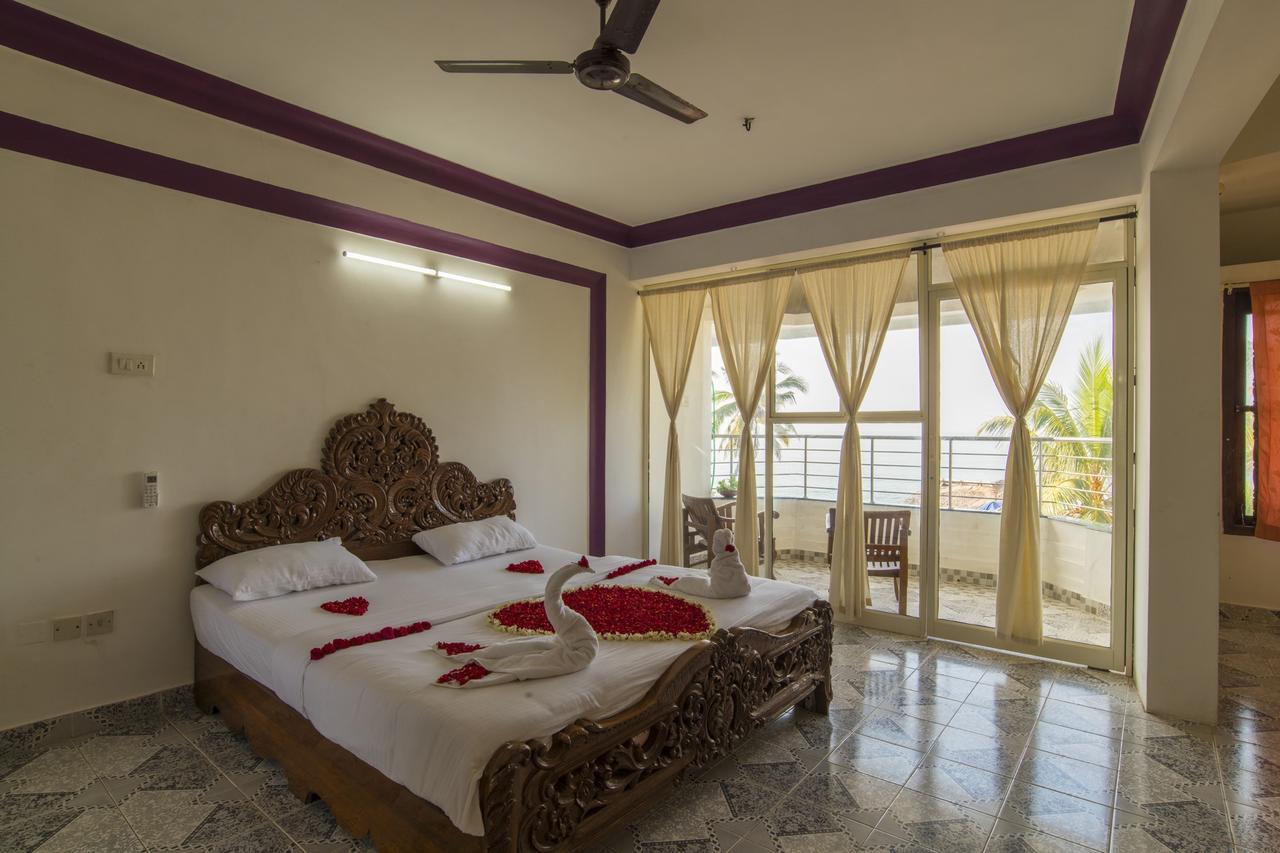 Surya Beach Resort Kovalam Luaran gambar