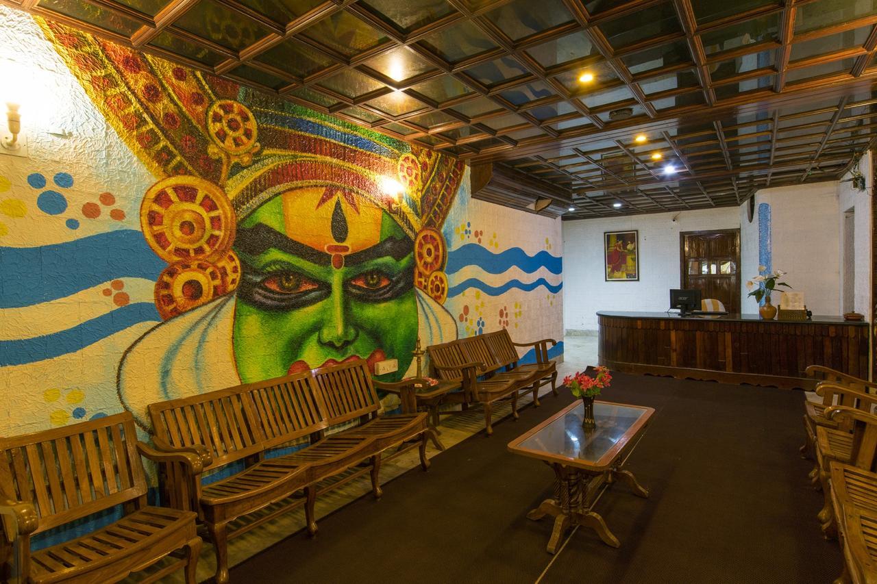 Surya Beach Resort Kovalam Luaran gambar